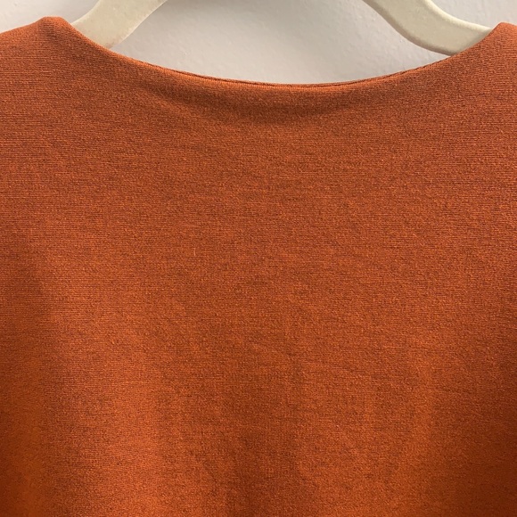 Bimba y Lola Burnt-Orange Pleated Long-Sleeve Shirt - Picture 9 of 13